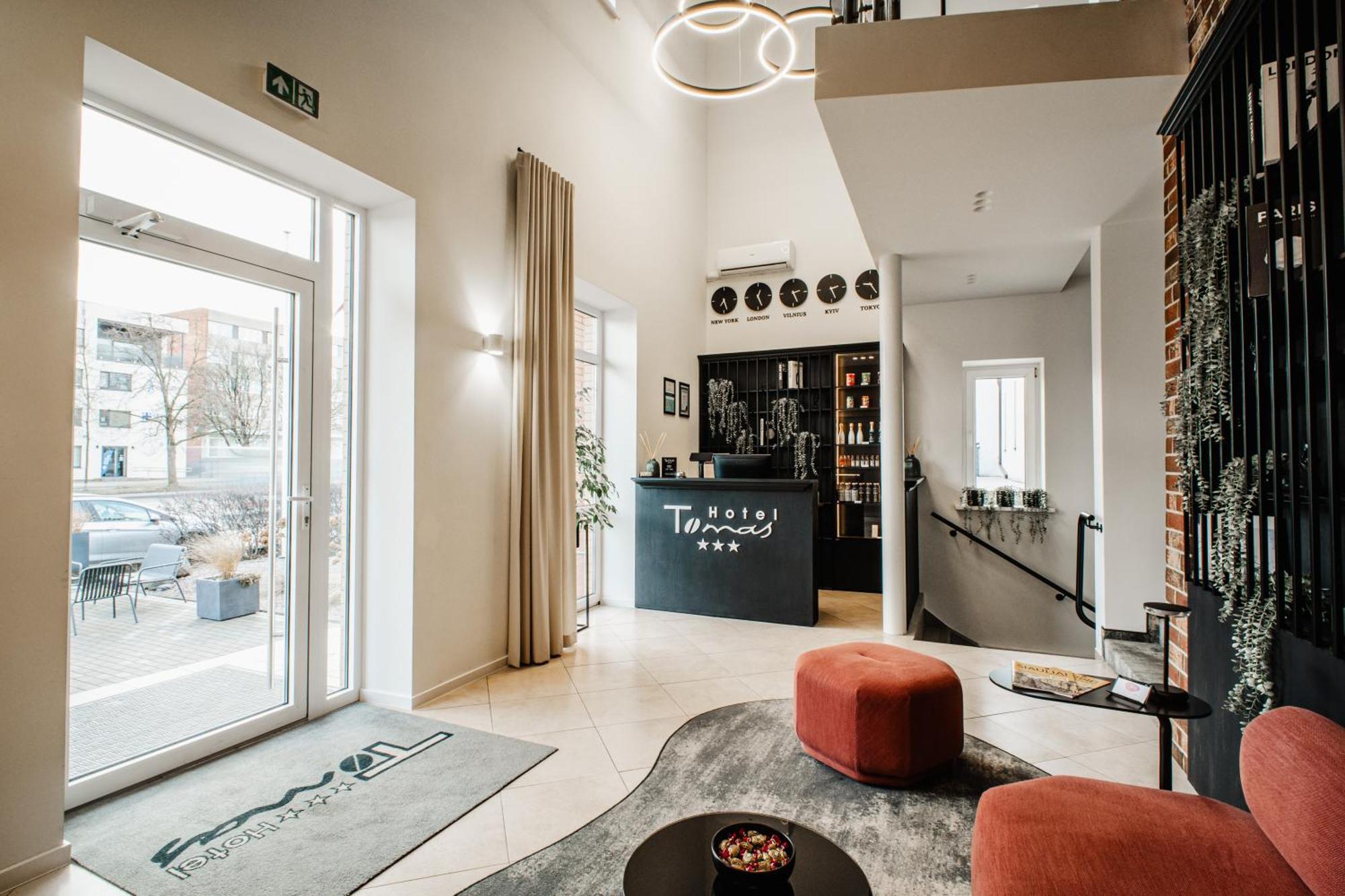 Hotel Tomas Šiauliai Buitenkant foto
