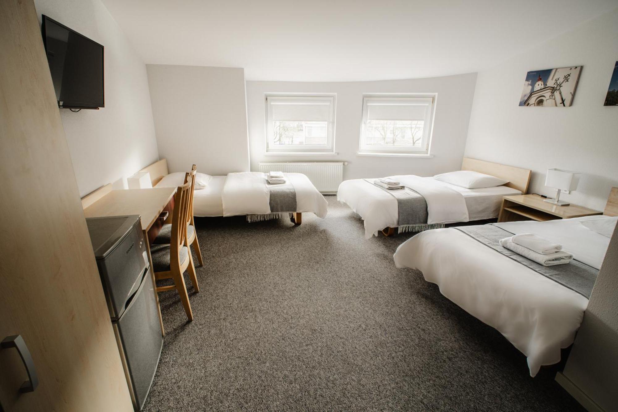 Hotel Tomas Šiauliai Buitenkant foto